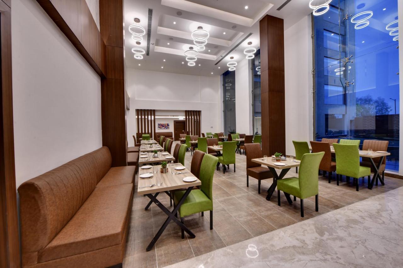 The Fern An Ecotel Hotel, Alwar Sariska Екстериор снимка