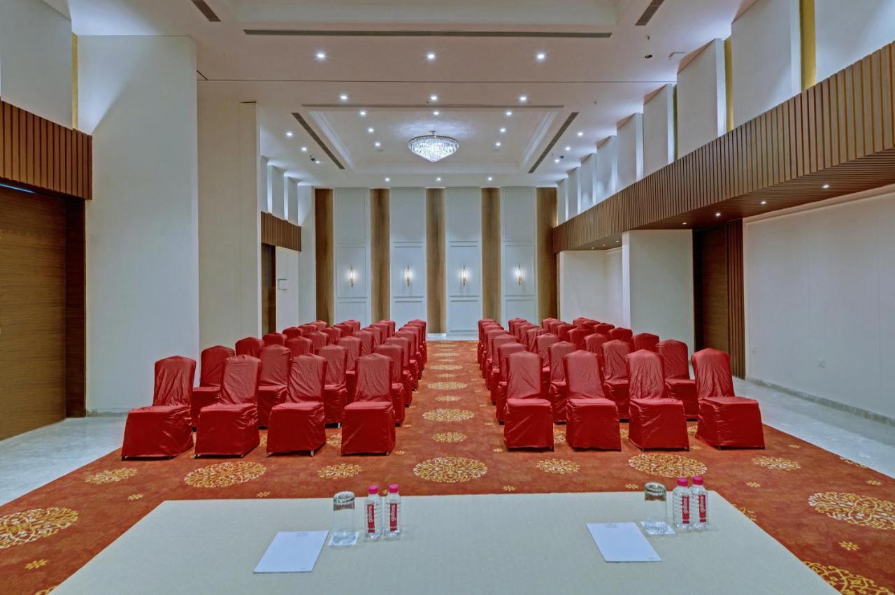 The Fern An Ecotel Hotel, Alwar Sariska Екстериор снимка